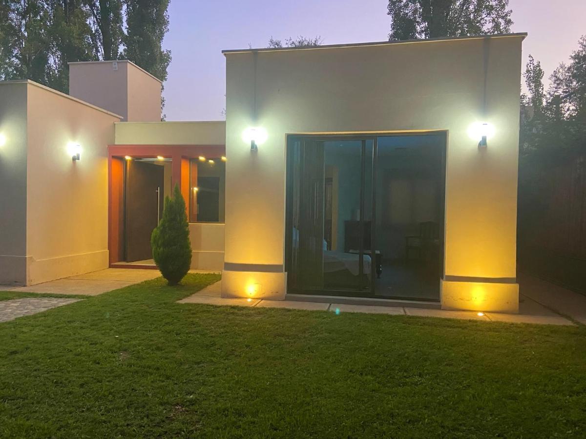 Encanto De Chacras- Moderna-A Metros De La Plaza ชากราส เด โกเรีย ภายนอก รูปภาพ